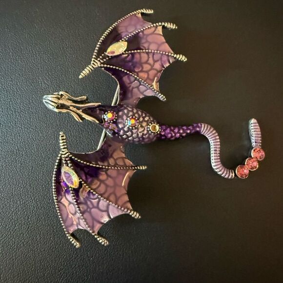 Flying Purple Dragon Brooch with Rhinestones & Enamel. - Picture 1 of 5